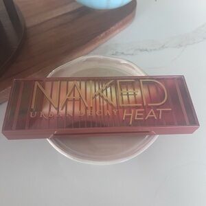 Urban Decay Naked Heat Palette with Fiery Hues